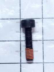 Болт M4х16, makita