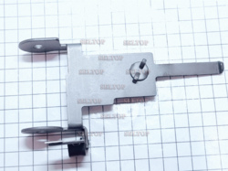 Кронштейн натяжения ведомого ролика, makita