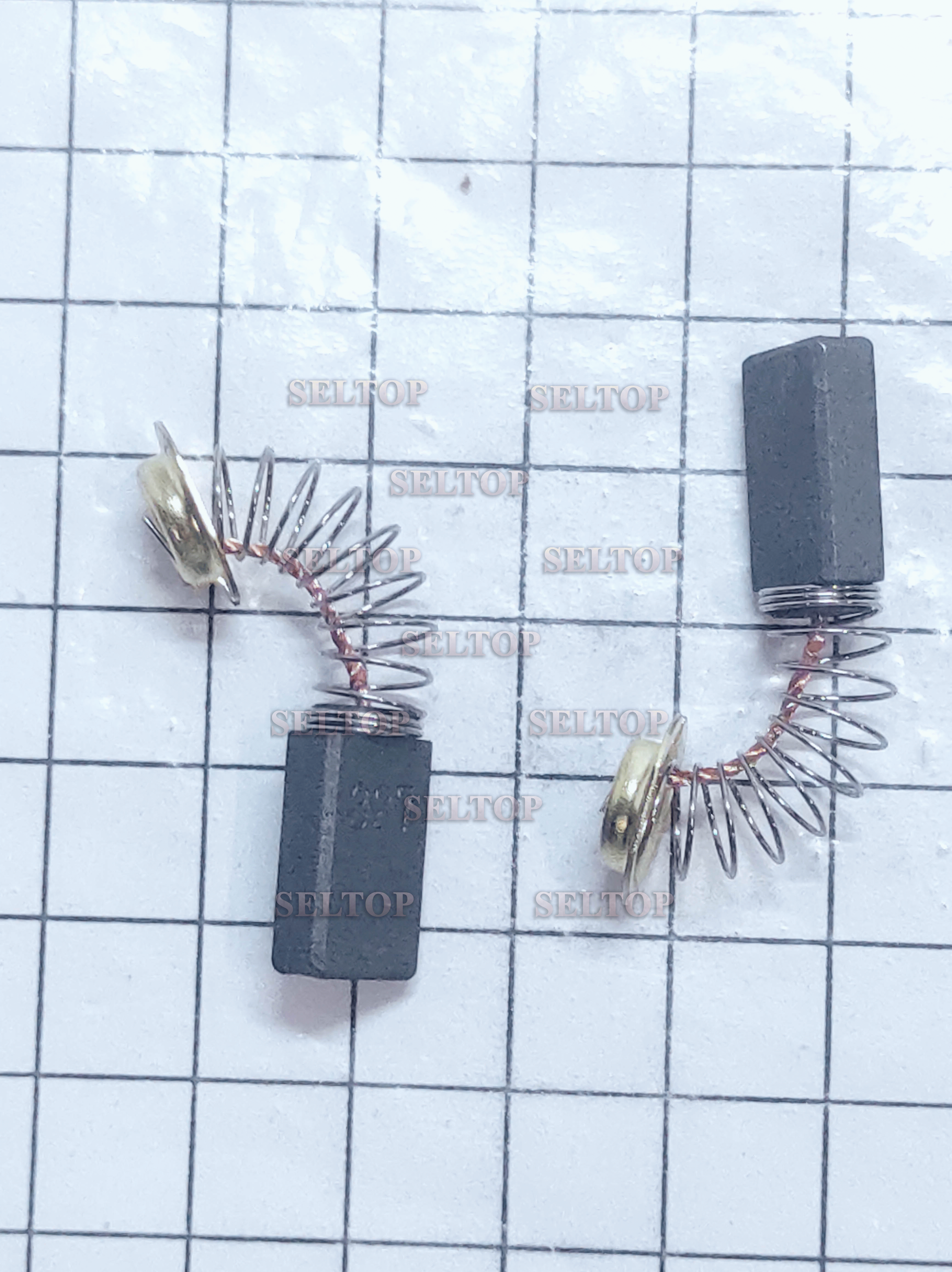 Щетки угольные (графитовые) Макита, в комплекте 2 шт. CB-303 для шлифмашины Makita PV 7000 C